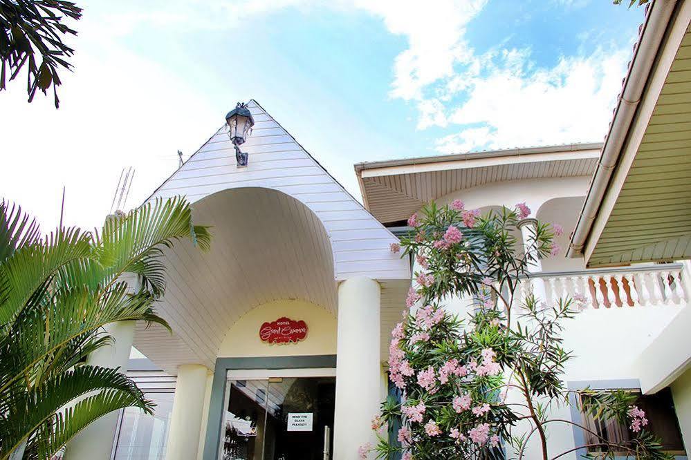 Grand Casamora Hotel Ogbodjo المظهر الخارجي الصورة